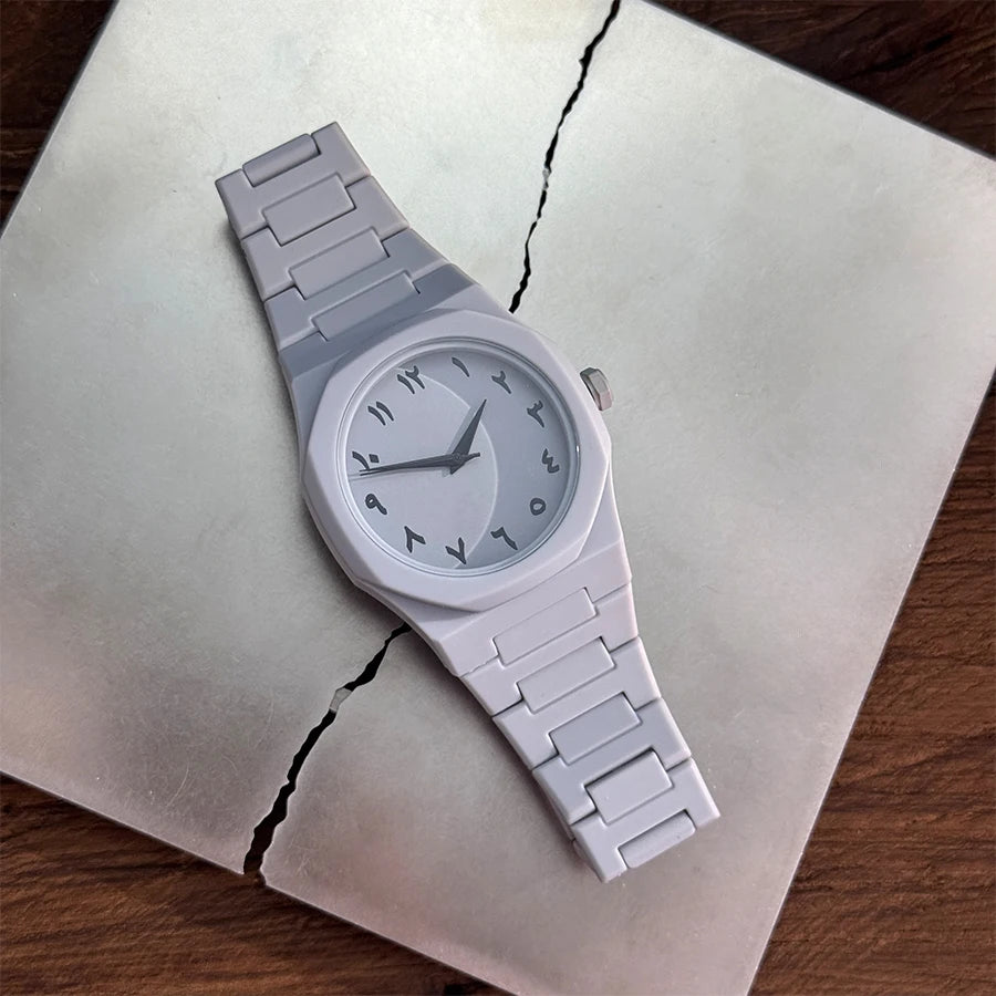 Arabic simple quartz watch