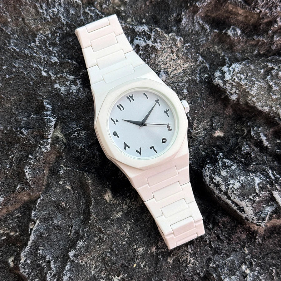 Arabic simple quartz watch
