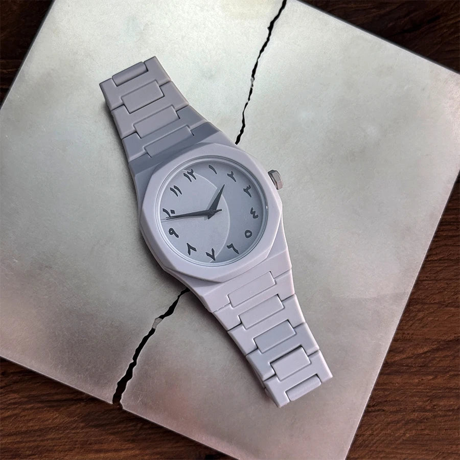 Arabic simple quartz watch
